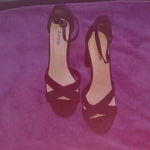 Black size 10 heeled sandals